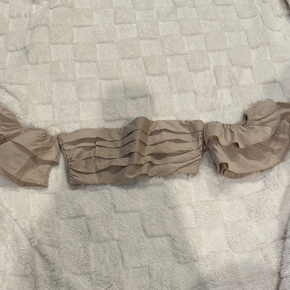 babyboo Tops - Elegant Beige Ruffle Crop Top